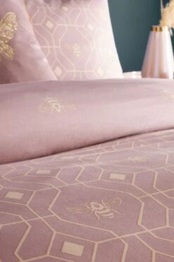 Furn. Bee Deco Geometric Reversible Duvet Cover And Pillowcase Set -Furn Store 243187s3