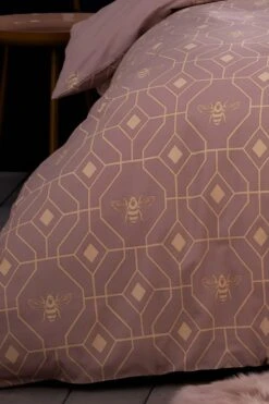 Furn. Bee Deco Geometric Reversible Duvet Cover And Pillowcase Set -Furn Store 243187s4