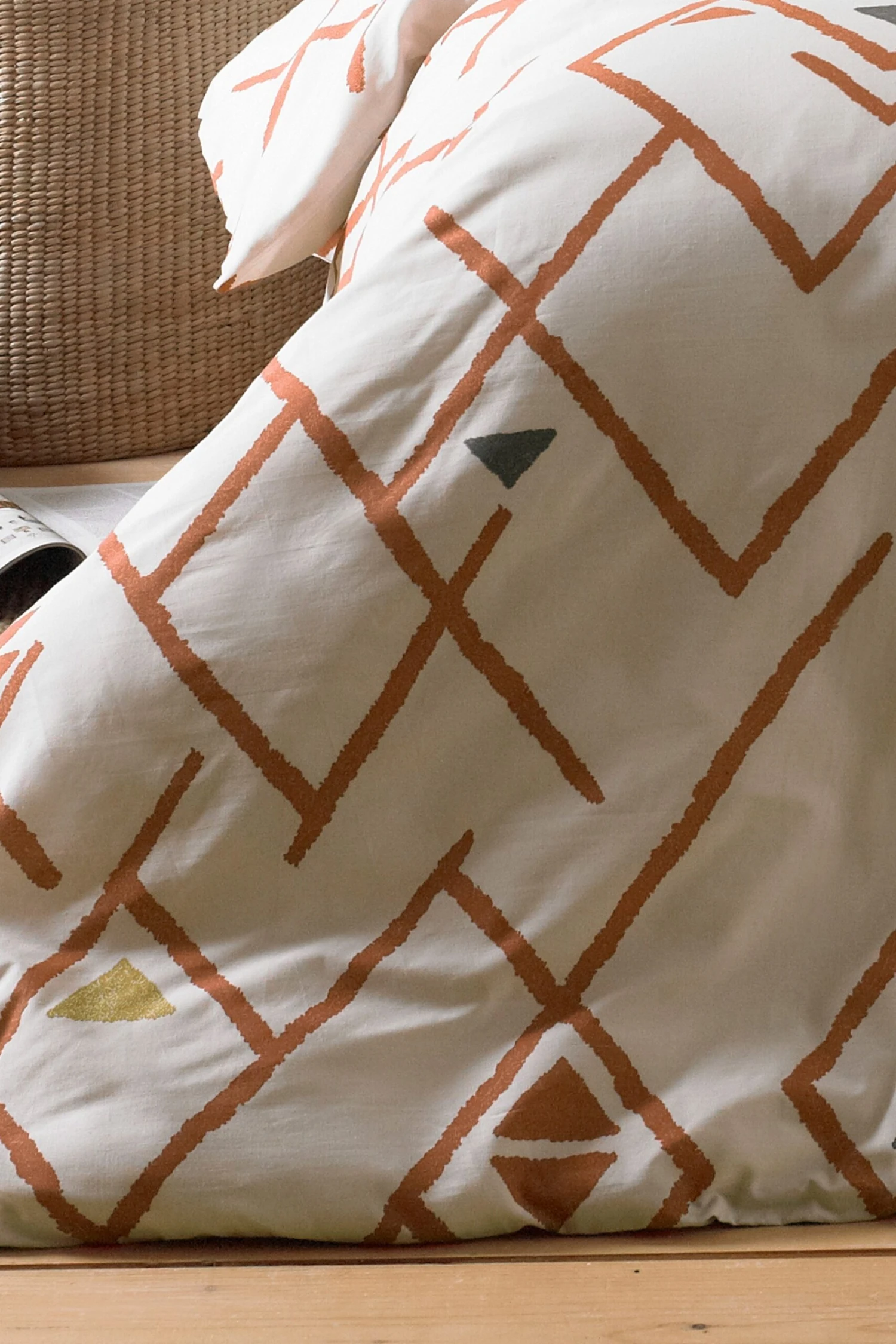 Furn. Brick Red Inka African Inspired Printed Duvet Cover And Pillowcase Set 3 Furn. Brick Red Inka African Inspired Printed Duvet Cover And Pillowcase Set - Image 3