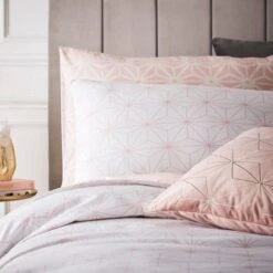 Furn. Tessellate Geometric Blush Reversible Duvet Cover And Pillowcase Set -Furn Store 30680365 alt02