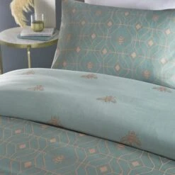 Furn. Bee Deco Duvet Cover And Pillowcase Set -Furn Store 30803612 alt01