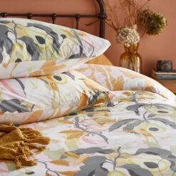 Furn. Huerta Orange Duvet Cover And Pillowcase Set -Furn Store 30912322 alt01