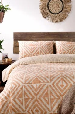 Furn. Tanza Global Geometric Reversible Duvet Cover And Pillowcase Set