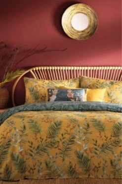Furn. Mazari Exotic Jungle Reversible Duvet Cover And Pillowcase Set