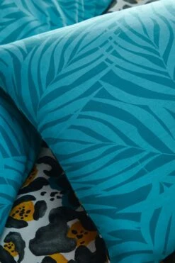 Furn. Ayanna Leopard Reversible Duvet Cover And Pillowcase Set -Furn Store A92674s3