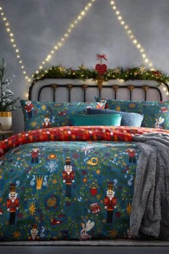 Furn. Nutcracker Christmas Reversible Duvet Cover And Pillowcase Set