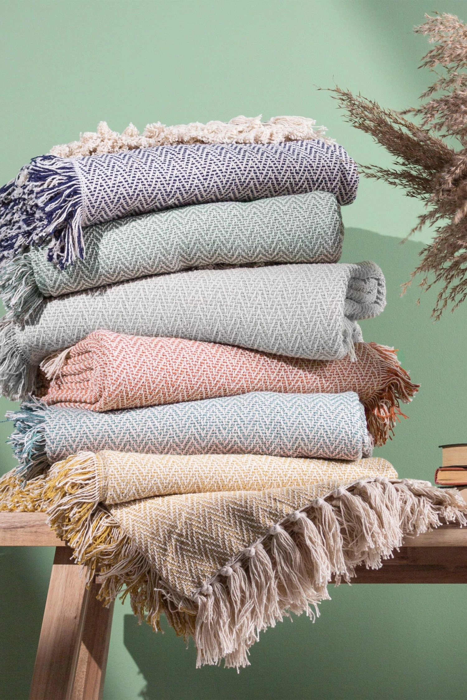 Furn. Jasper Throw 3 Furn. Jasper Throw - Image 3