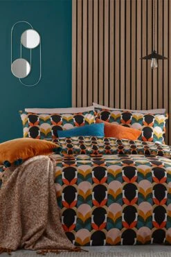 Furn. Raeya Duvet Cover And Pillowcase Set