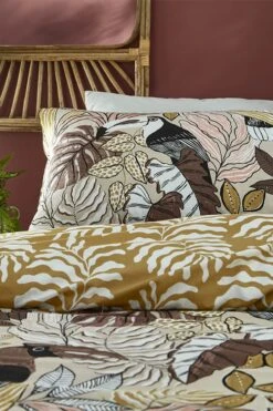 Furn. Tocorico Jungle Reversible Duvet Cover And Pillowcase Set -Furn Store D14027s3