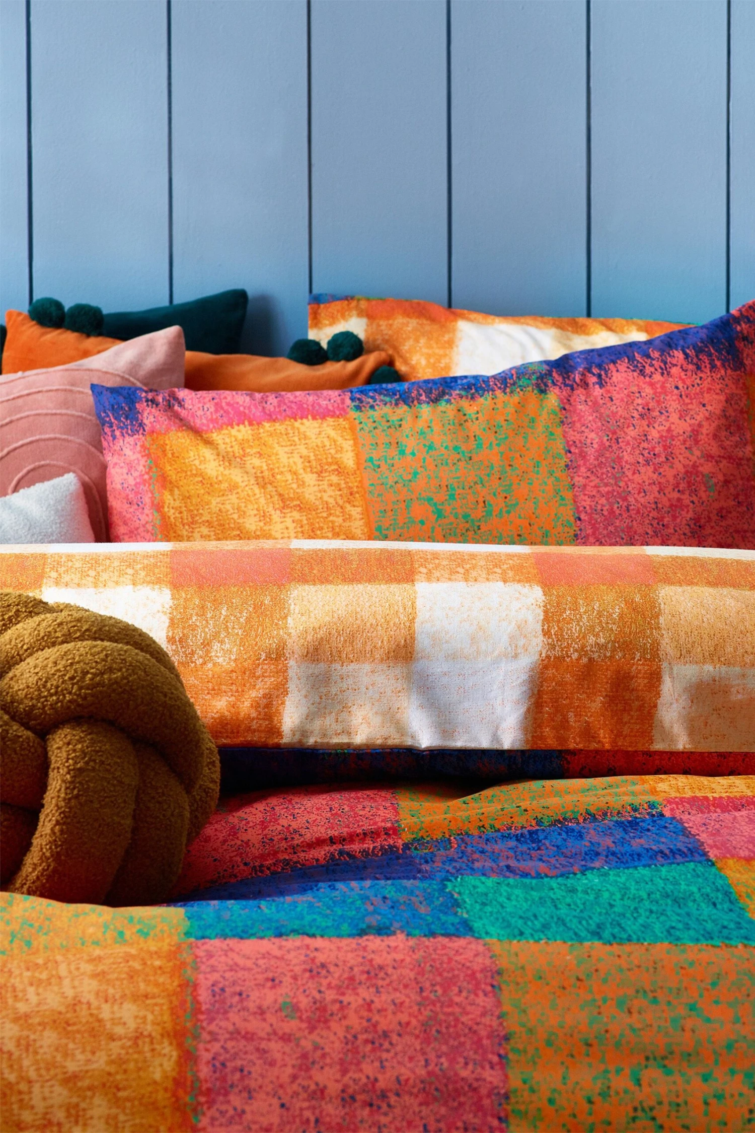 Furn. Alma Colourful Check Reversible Duvet Cover And Pillowcase Set 3 Furn. Alma Colourful Check Reversible Duvet Cover And Pillowcase Set - Image 3