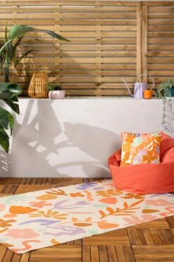 Furn. Amelie Floral Washable Outdoor/Indoor Rug