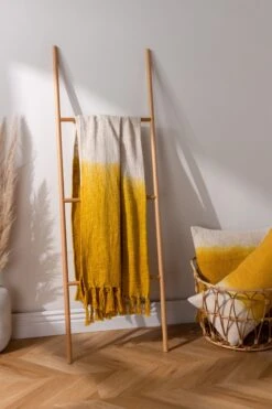 Furn. Mizu Dip Dye Cotton Slub Fringed Throw