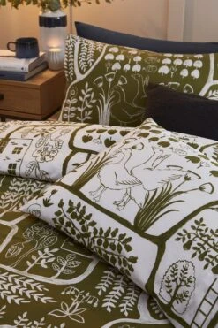 Furn. Frida Rejuvenate Nature Reversible Duvet Cover And Pillowcase Set -Furn Store D95746s3