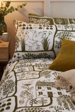 Furn. Frida Rejuvenate Nature Reversible Duvet Cover And Pillowcase Set -Furn Store D95746s4