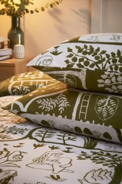 Furn. Frida Rejuvenate Nature Reversible Duvet Cover And Pillowcase Set -Furn Store D95746s5