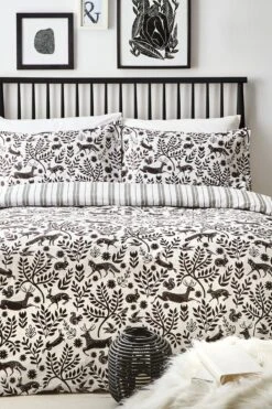 Furn. Coal Skandi Woodland Brushed Cotton Winter Stag Reversible Duvet Cover And Pillowcase Set