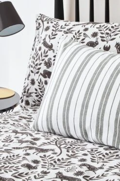 Furn. Coal Skandi Woodland Brushed Cotton Winter Stag Reversible Duvet Cover And Pillowcase Set -Furn Store M69093s3