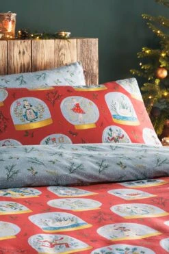 Furn. Twelve Days Of Christmas Reversible Duvet Cover And Pillowcase Set -Furn Store M69102s3