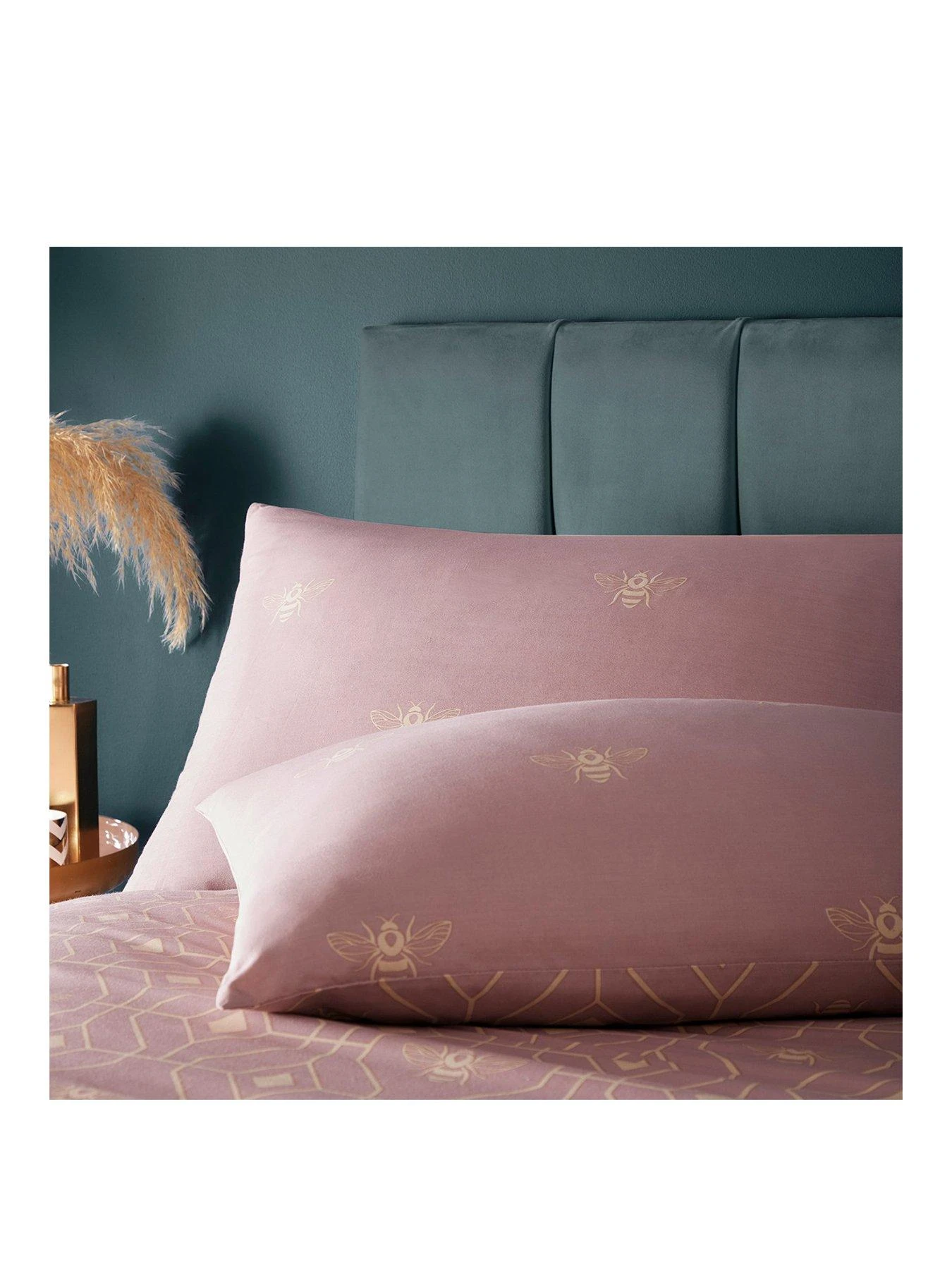 Furn Bee Deco Duvet Set Sb - Blush 2 Furn Bee Deco Duvet Set Sb - Blush - Image 2
