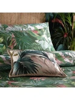 Furn Amazonia Duvet Cover Set - Green -Furn Store RG9CF SQ3 0000000047 GREEN SLd
