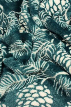 Furn. Irwin Throw -Furn Store T16989s4