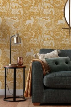 Furn Winter Woods Animal Wallpaper