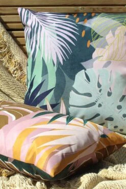 Furn. Leafy Water Resistant Outdoor Cushion