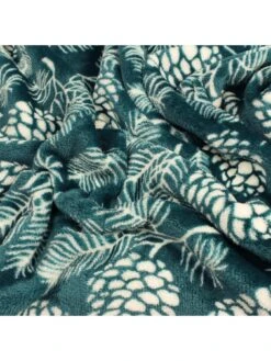 Furn Irwin Fleece Throw 5 Furn Irwin Fleece Throw -Furn Store TKKN3 SQ3 0000000047 GREEN SLd