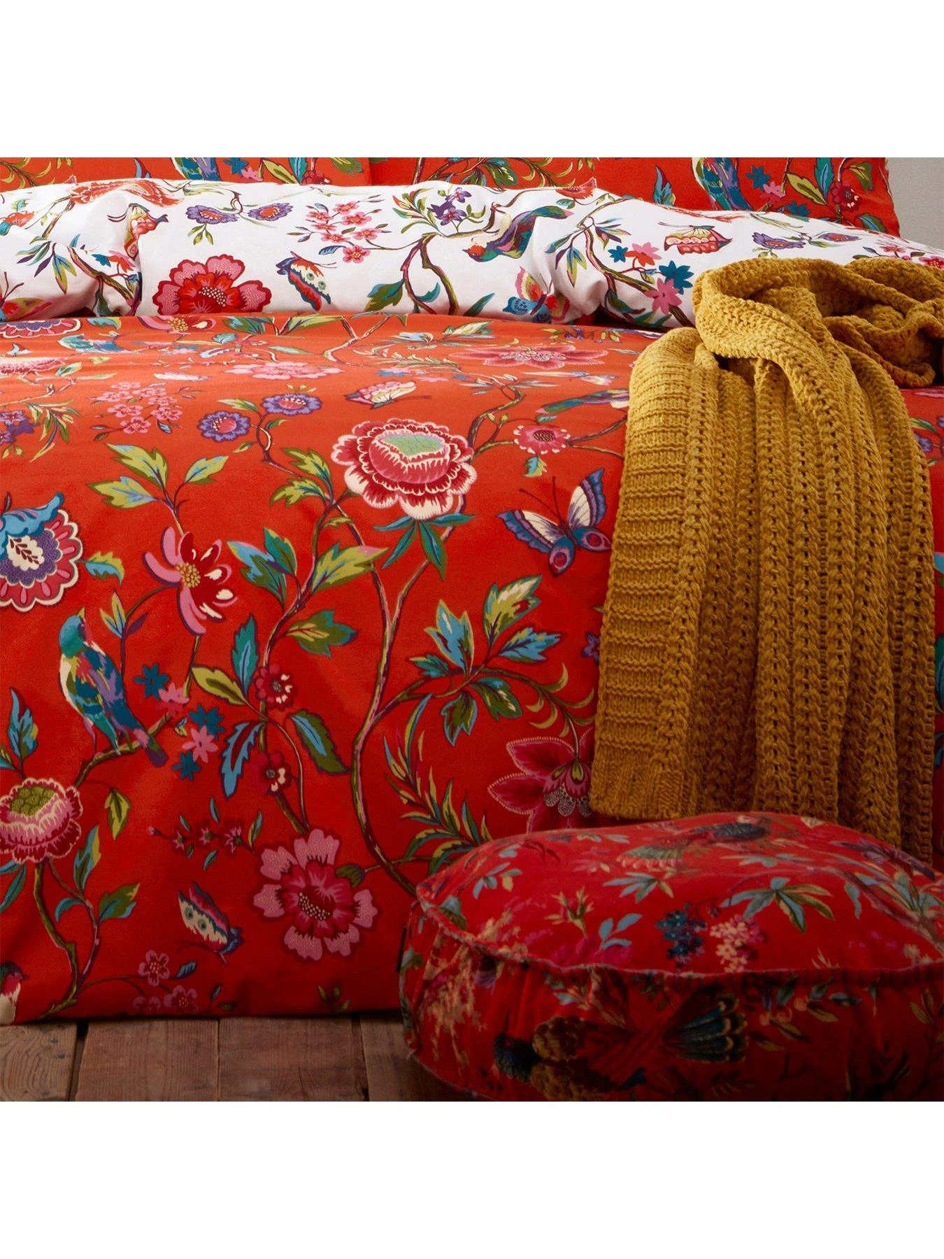 Furn Pomelo Reversible Duvet Cover Set - Orange 3 Furn Pomelo Reversible Duvet Cover Set - Orange - Image 3