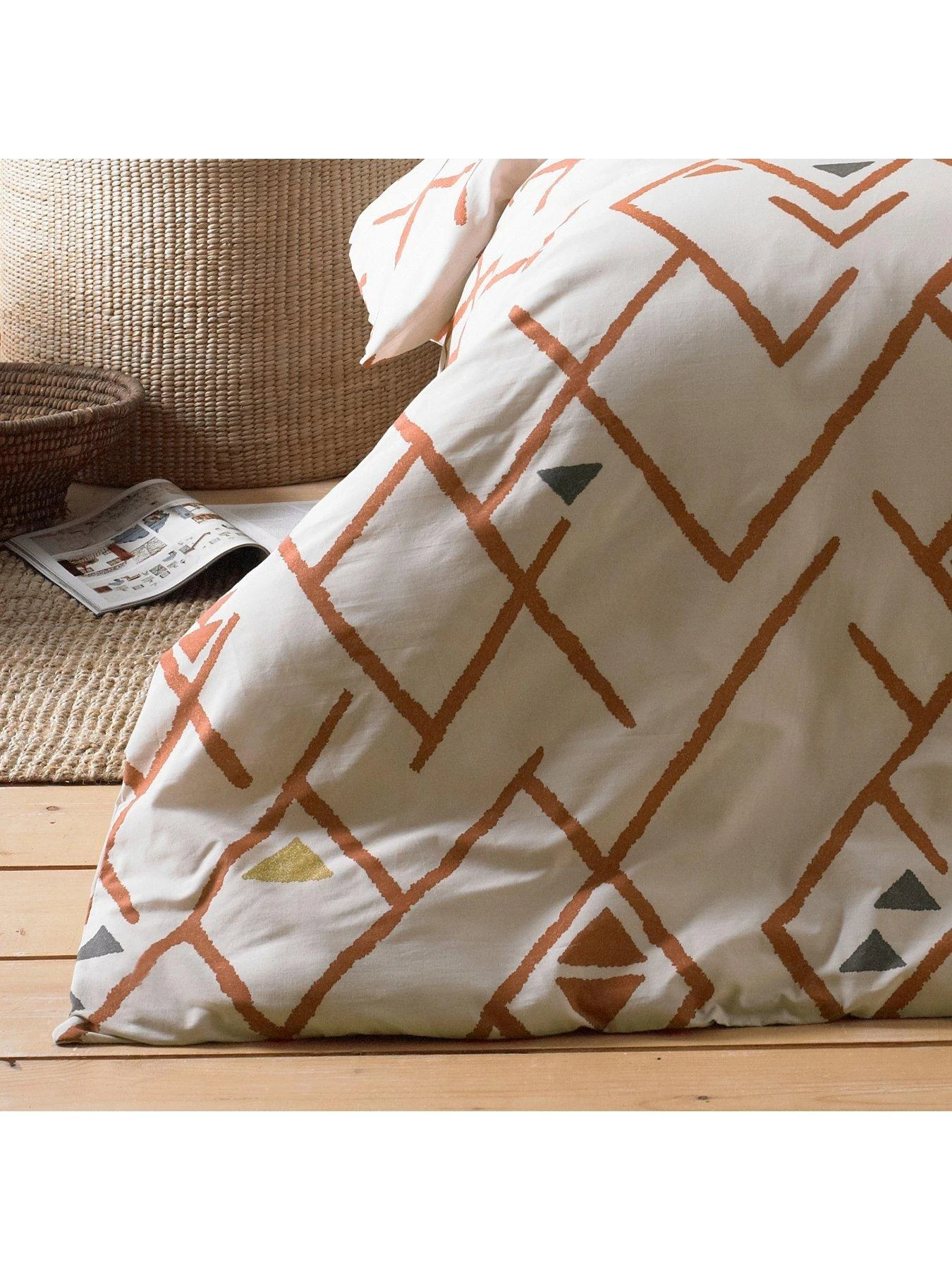 Furn Inka Duvet Cover Set - White 3 Furn Inka Duvet Cover Set - White - Image 3