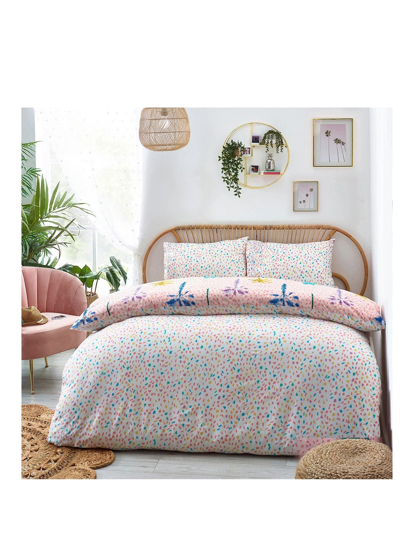Furn Palmtropolis Duvet Cover Set - Pink 2 Furn Palmtropolis Duvet Cover Set - Pink - Image 2