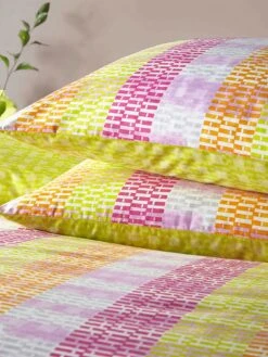 Furn Neola Multi Duvet Cover Set -Furn Store VKDRV SQ4 0000000029 MULTI SLd1