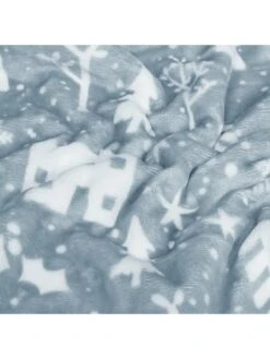 Furn Winter Walk Christmas Throw -Furn Store VOWM1 SQ4 0000000088 NO COLOR SLd1